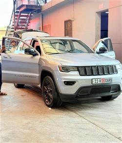 جيب جراند شيروكي